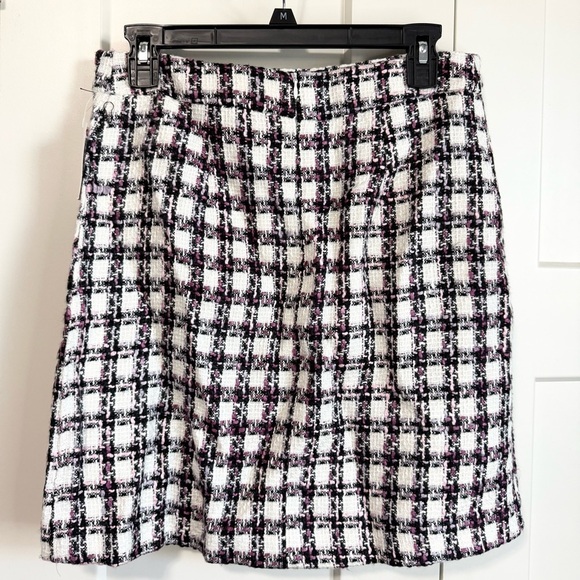 Maison d’Amelie tweed mini skirt faux pearl front pocket NWT size 4 - Picture 3 of 10
